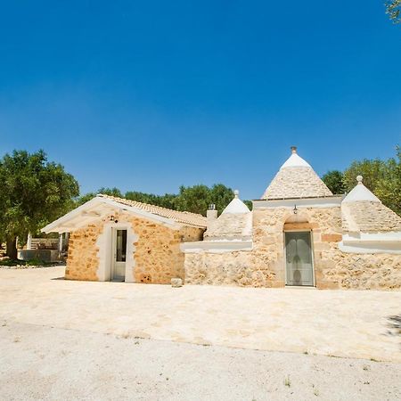 Trulli Margherita, Intera Struttura Per Il Tuo Relax Francavilla Fontana Luaran gambar