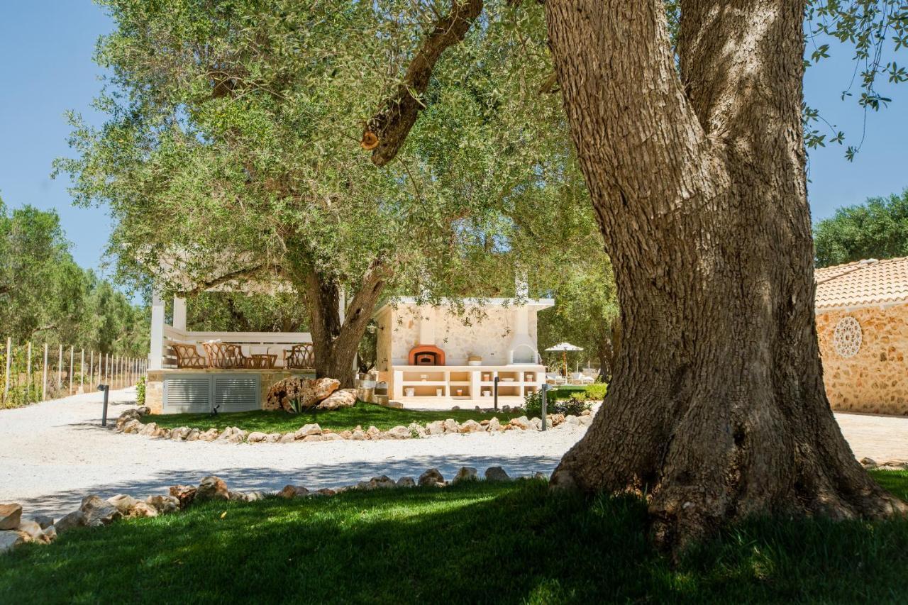 Trulli Margherita, Intera Struttura Per Il Tuo Relax Francavilla Fontana Luaran gambar
