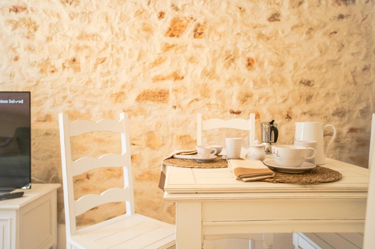 Trulli Margherita, Intera Struttura Per Il Tuo Relax Francavilla Fontana Luaran gambar